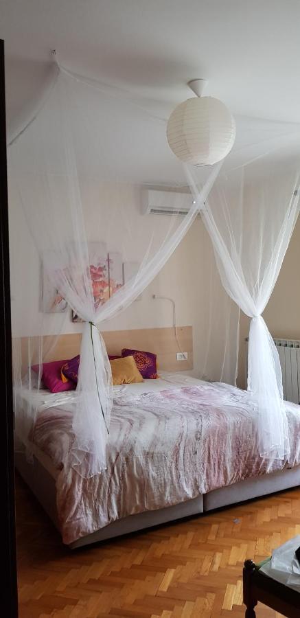 Aneli Rooms & Apartament Rovinj Eksteriør billede
