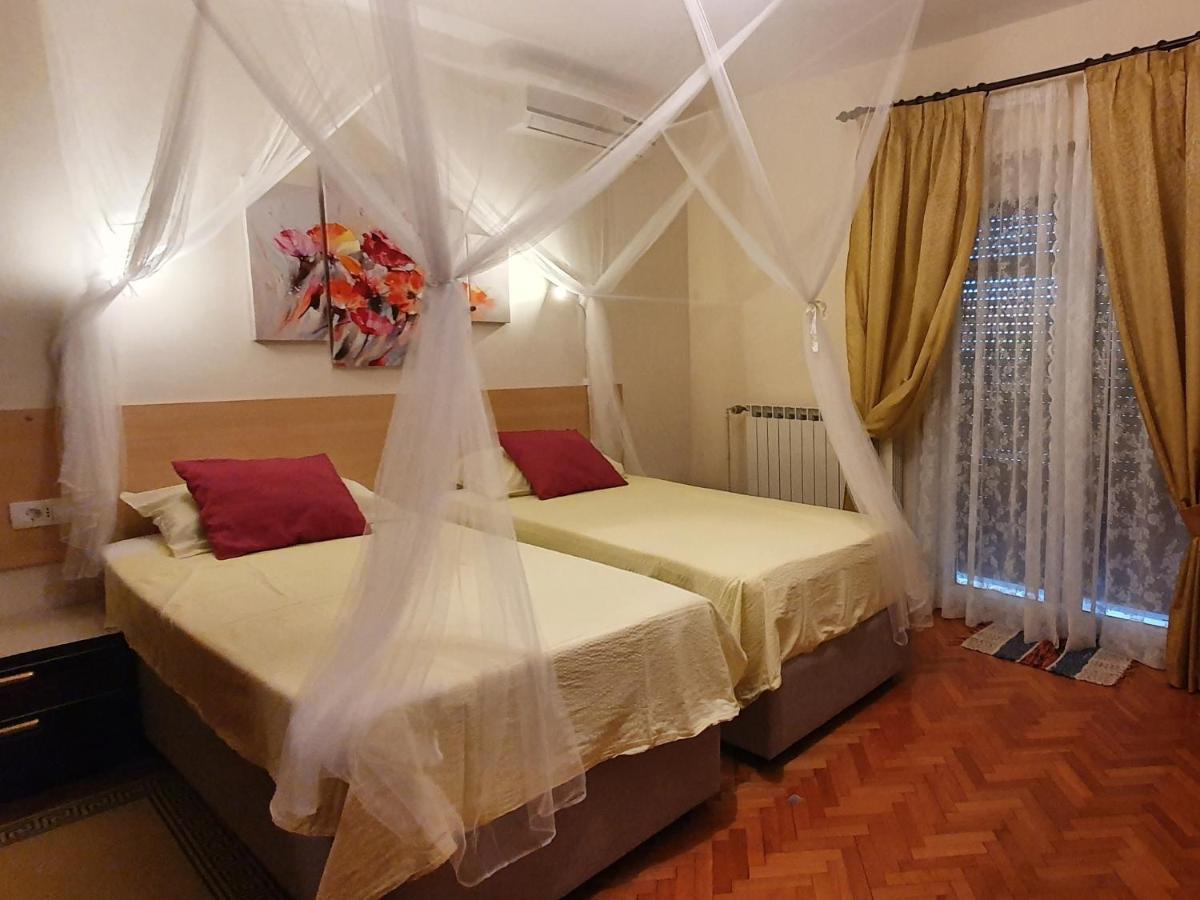 Aneli Rooms & Apartament Rovinj Eksteriør billede
